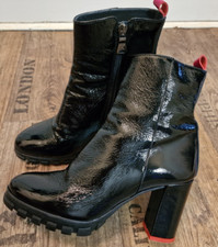 Karl Lagerfeld super schicke Stiefeletten Echtes Lackleder Gr.38 made in Italy