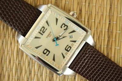 STOCK TISSOT DEPLOYANT QUADRATO STAINLESS STEEL CREAM DIAL QUARTZ WATCH BOX  SET | eBay