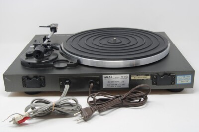Vintage Akai AP-B10C Belt Drive Manual Turntable Record Player
