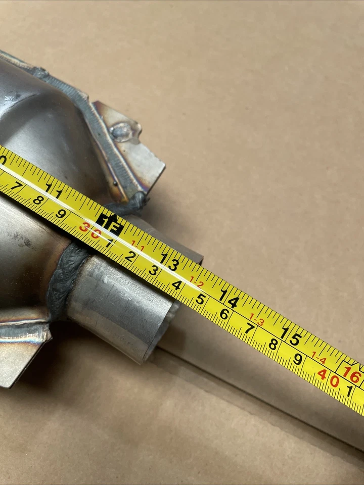 NEW No Box Walker CalCat Universal Catalytic Converter 2" IN/OUT #616155 - Image 4 of 4
