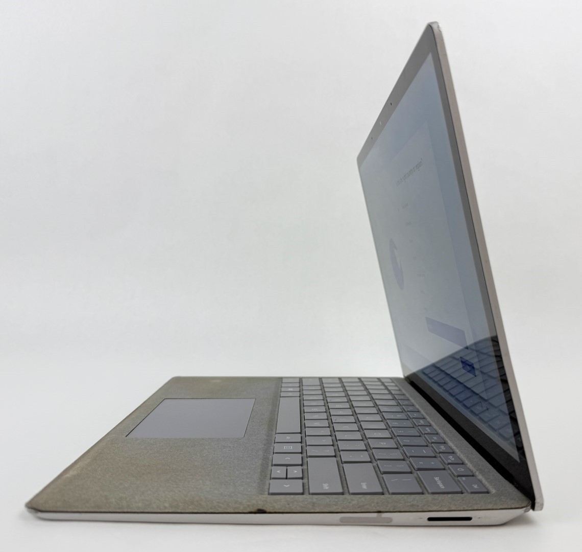 Microsoft Surface Laptop 2 1769 13.5