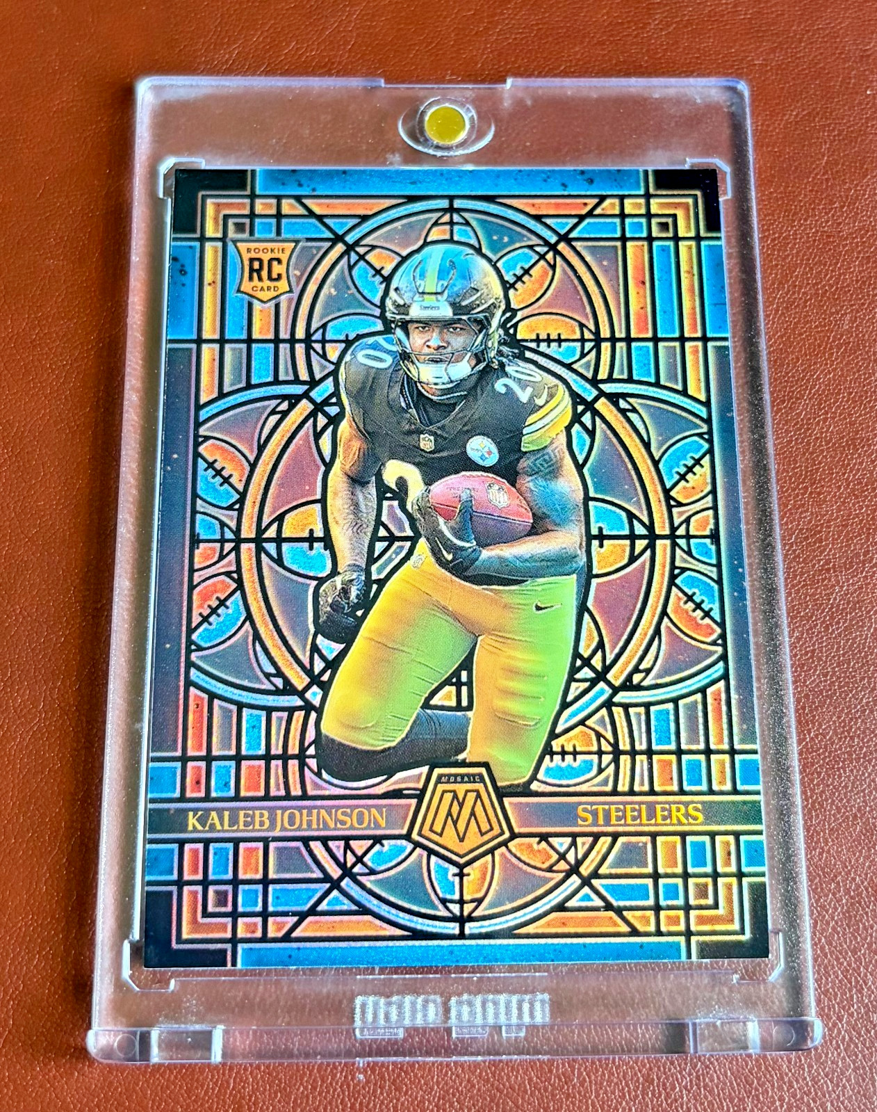 💎 Kaleb Johnson #21 (RC) - CASE HIT - 2025 Panini Mosaic Stained Glass