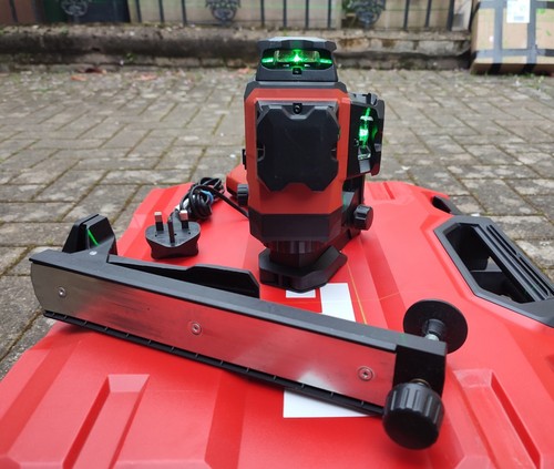 Hilti PM 30-MG Multi-Line Laser - Picture 5 of 10