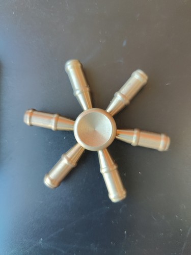 Nice Premium Brass Fidget Spinner .. 6 removable arms, nice weight - Picture 3 of 5