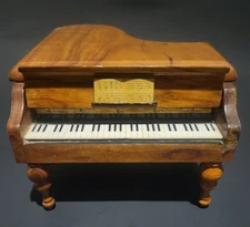Antique Thorens Schubert's Serenade Wood Miniature Piano Made in Spain *READ*