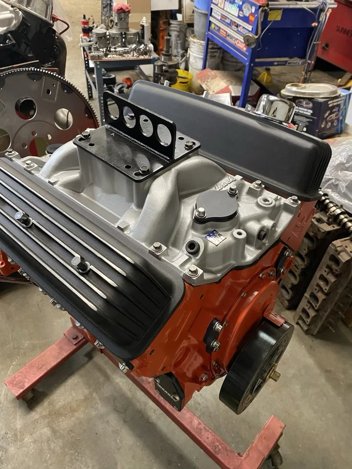 KIT de tampa/placa de bloqueio Chevy bloco pequeno (preto) - Imagem 3 de 3