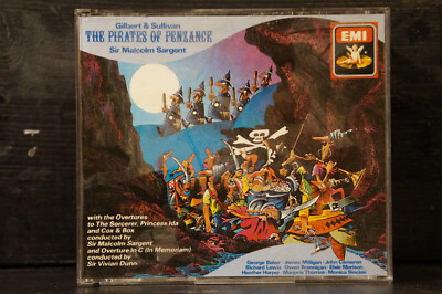 Gilbert & Sullivan - The Pirates Of Penzance / Sargent/Pro Arte Orchestra  2 CDs
