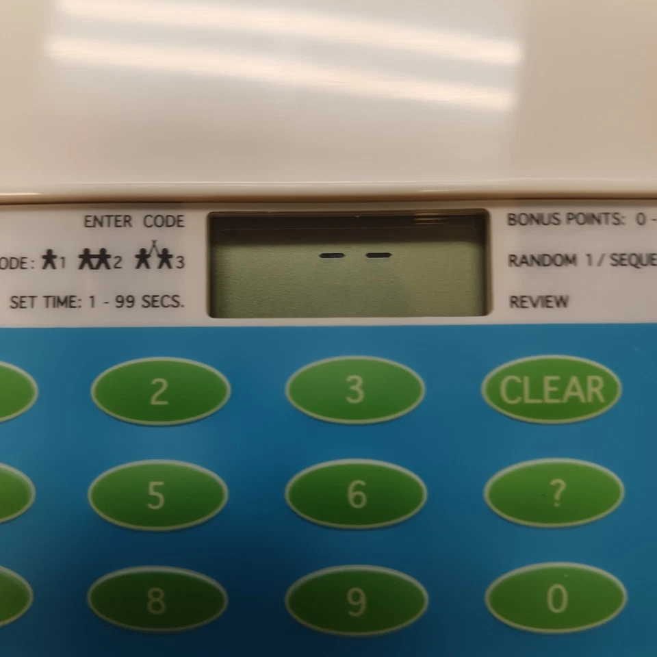 Vintage GeoSafari Know it All Learning Laptop WORKS - Image 4 of 4