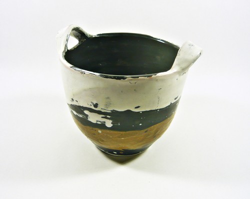 GORKA LIVIA, WHITE & BROWN CACHEPOT WITH HANDLES 7", 1950'S ART POTTERY ! (G210) - Picture 1 of 8
