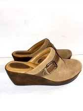 Fossil Women's Clogs 9.5 Brown Wedges Buckle