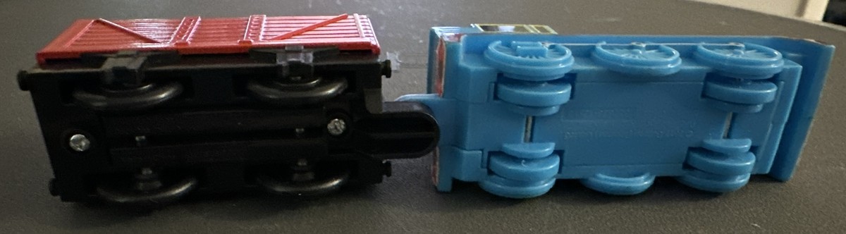 Plastic Thomas Train & Red Coal Car Cake Topper Decopac 2011