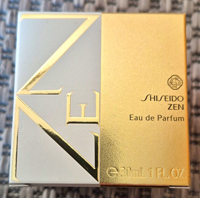 Shiseido ZEN Eau de Parfum Natural Spray Vaporisateur 30 ml