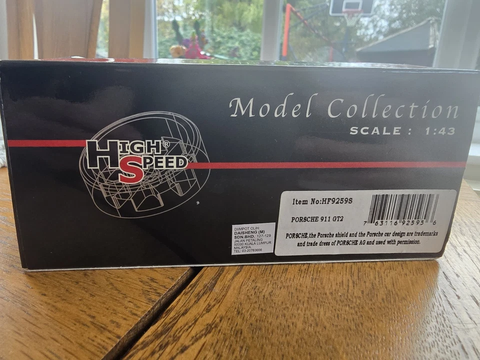 Alta velocidad - Porsche 911 GT2 - 1:43 - blanco y negro con calcomanías Foto 2 de 2