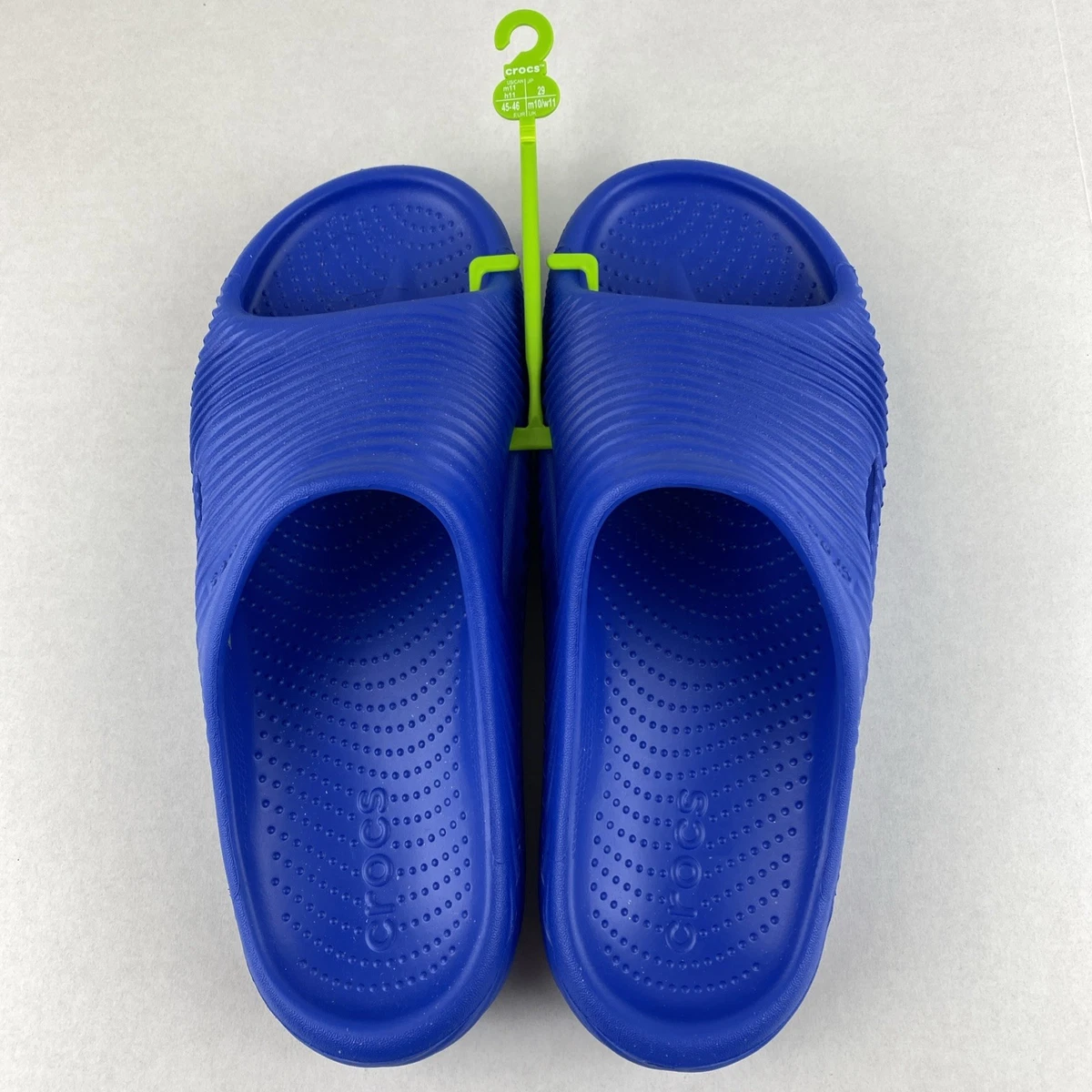 NWT crocs classic slide sandals for man/ Looney- color Blue and Red size 9 Crocs Superman Classic Clog Mens Sandals Blue Red 211131-90H  main image 3
