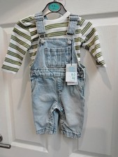 Primark Baby Boys T-Shirt And Dungarees Outfit Aged 0-3mths Bnwt