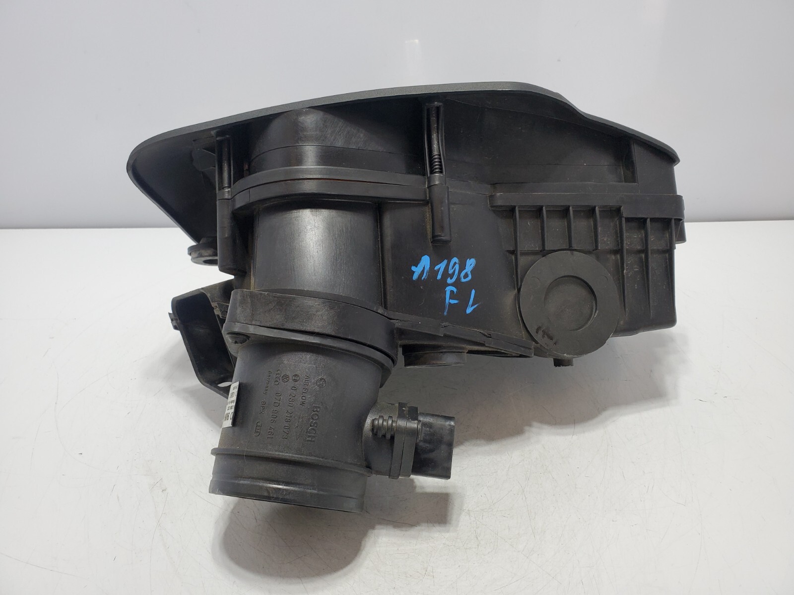 ✅ 03-12 OEM Bentley Continental GT 6.0L Left Driver Side Air Intake Cleaner Box