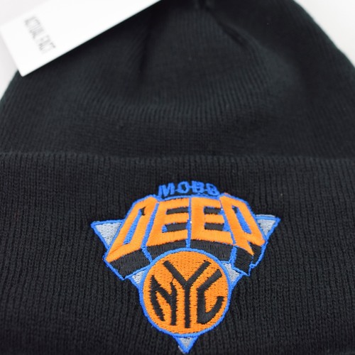 Actual Fact Mobb Deep NYC Knicks Hip Hop Roll Up Black Bobble Pom Pom Beanie Hat - Picture 2 of 3