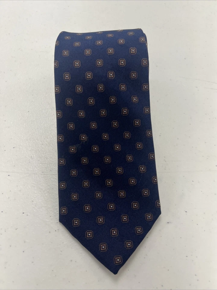 Corbata de cuello de seda geométrica azul marino y marrón Michael Kors para hombre $108 Foto 2 de 4
