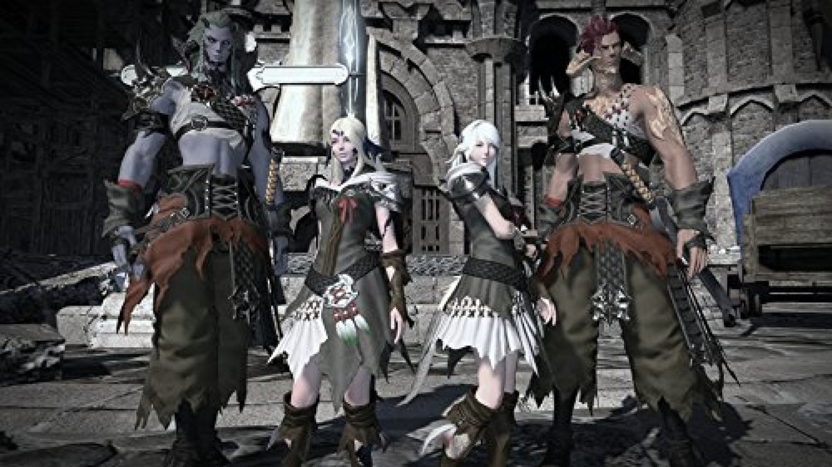 Square Enix PS4 Final Fantasy XIV Heavensward Collectors Square Enix PS4 Final Fantasy XIV Heavensward Collectors
