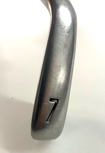 Titleist AP1 712 7-Iron Golf Club True Temper Dynalite Gold XP Steel Shaft - Picture 3 of 7