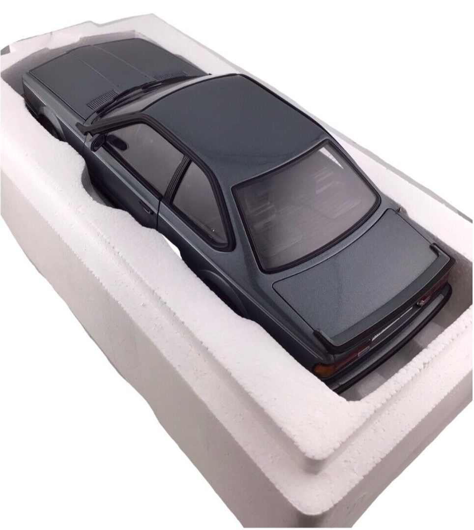 Autoart Millenium BMW M 635 CSi w/ Option Shadow Line Die Autoart Millenium BMW M 635 CSi w/ Option Shadow Line Die
