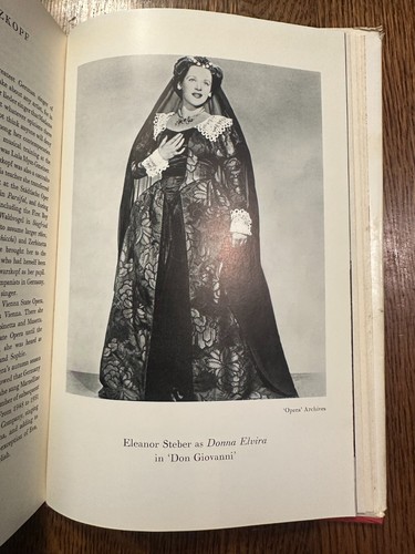 Sopranos of Today by Harold Rosenthal 1956 HC/DJ CLASSICAL MUSIC OPERA SINGERS - Picture 13 of 13