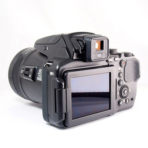 Nikon COOLPIX P900 Super Zoom 83x Digital Camera Near Mint JAPAN - Picture 3 of 8