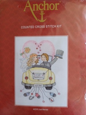 NEU, UNBENUTZT, ANKER GEZÄHLTES KREUZSTICH-SET. ''JUST MARRIED SAMPLER''.