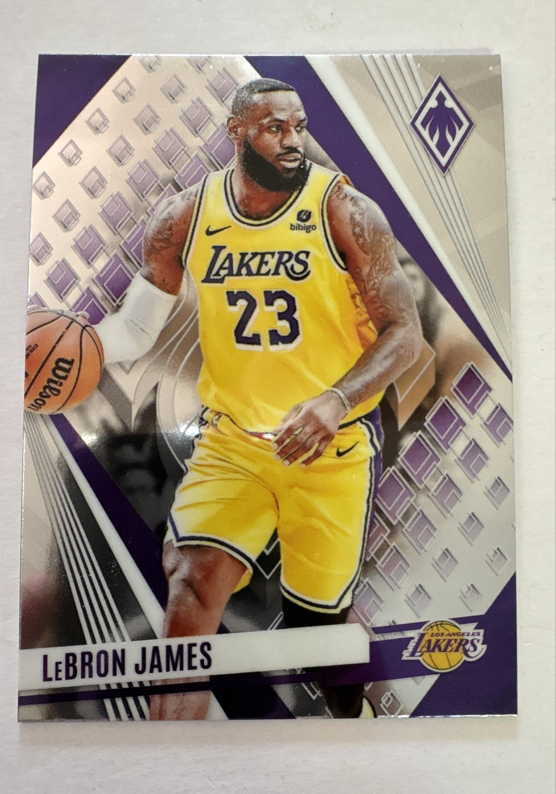 2023-24 Panini Phoenix - LeBron James #211 Silver
