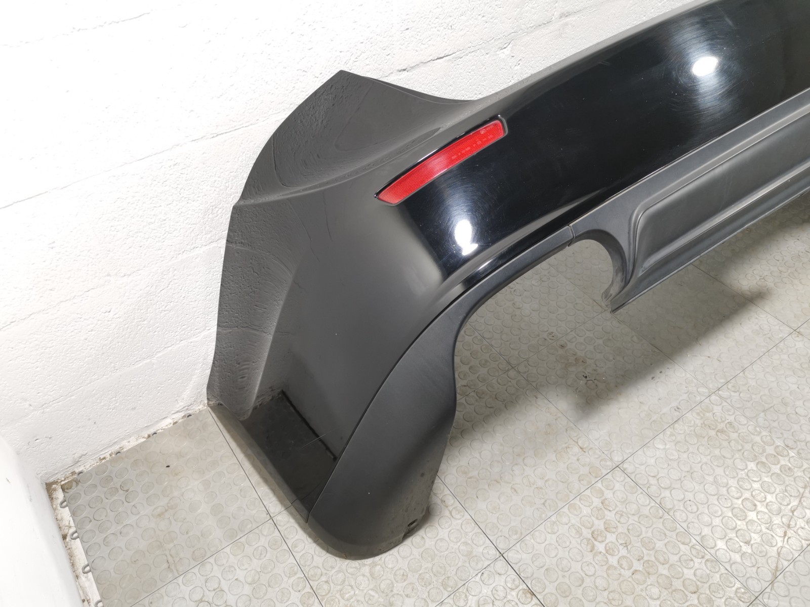Maserati Ghibli RWD 2017 3.0 L Auto Rear Bumper Assembly Cover Black Color OEM