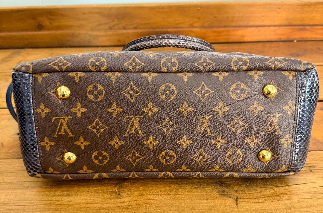 Authentic Louis Vuitton Pallas MM Python Trim Mon… - image 4