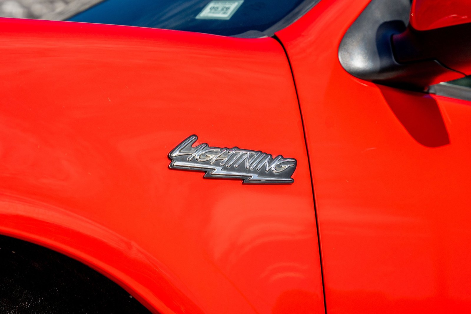 2002 Ford F-150 Reg Cab Flareside 120" Lightning