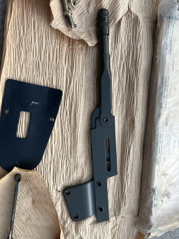 Новый из старых запасов комплект стояночных тормозов рычаг ручного тормоза Jeep M151 A1 A2 M718 M825 5703312 - Изображение 4 из 4