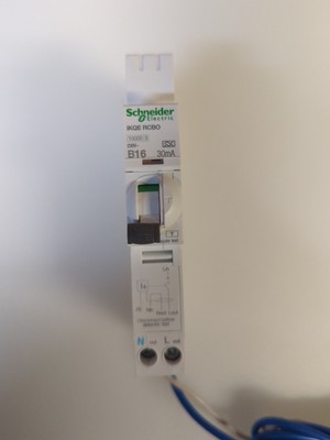 Schneider Electric RCBO 16 Amp 30Ma Typ B 16A B16 IKQE A9D37816