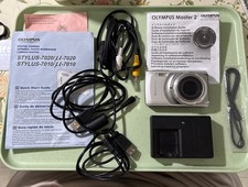 MINT Olympus Stylus 7010 12.0MP Digital Camera - Silver Tested And Working