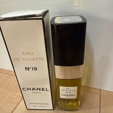 Chanel No.19 Eau de Toilette 100ml Vintage Unused French Perfume