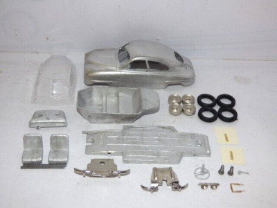 Somerville Bausätze Maßstab 1:43 Saab 92 (Straßenversion)