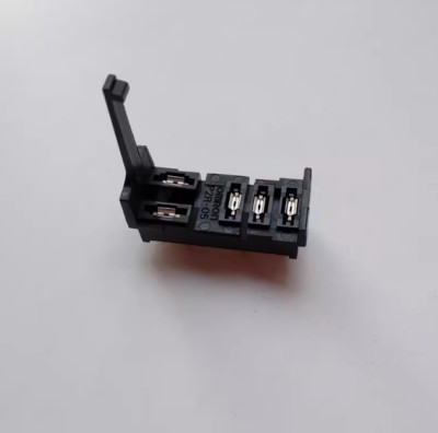 10PCS NEW FIT FOR P2R-05P connection socket