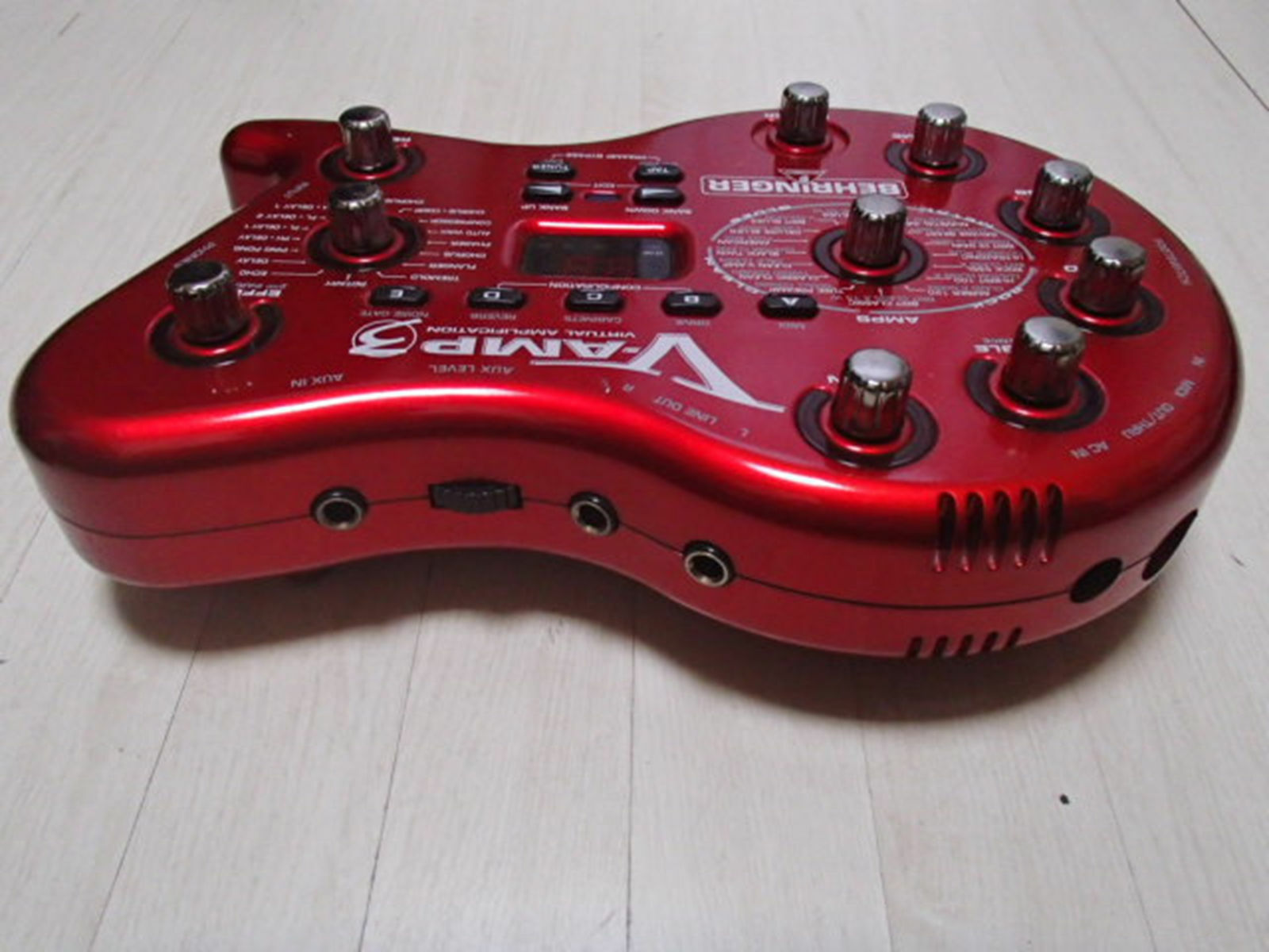 Behringer Vamp3 Multi Effects Guitar Effect Pedal For Sale Online Ebay