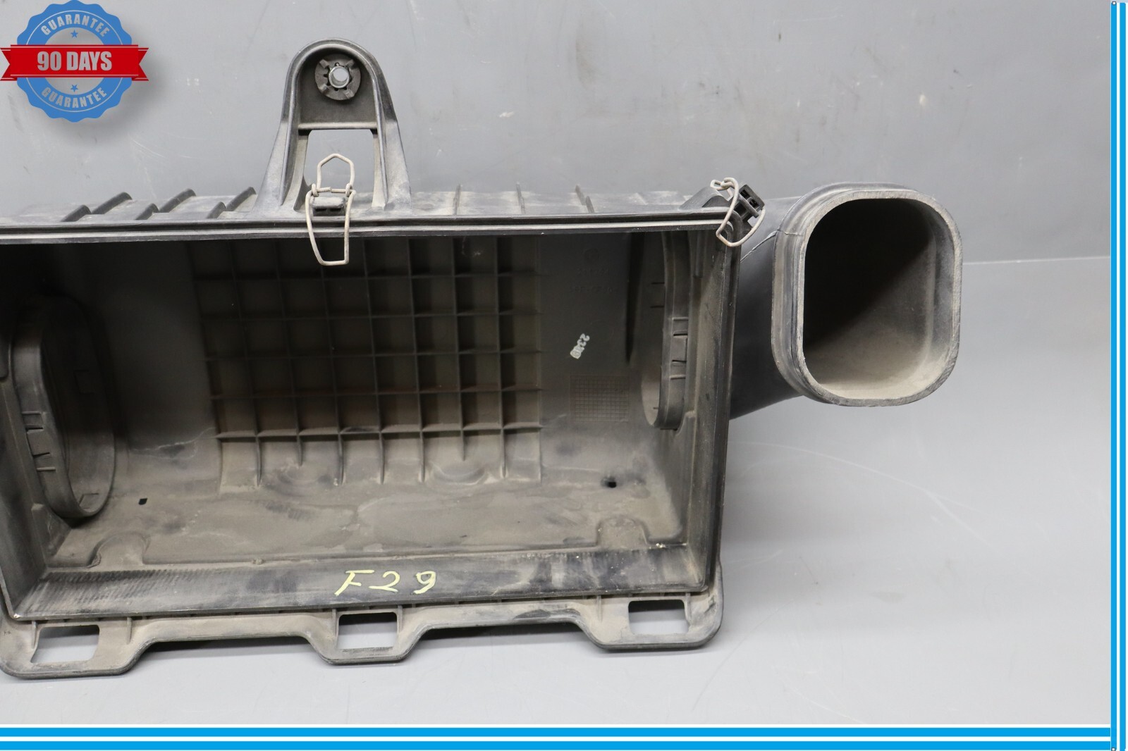 Maserati Quattroporte 2004-2008 Lower Air filter intake pipe Black