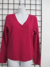 MADISON STUDIO 🌸  MEDIUM LARGE / 38" BUST==DARK PINK  /  CASHMERE  / SWEATER
