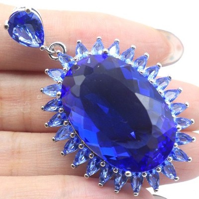 Eye Catching Big Gemstone 15.6g Violet Tanzanite Ladies Dating Silver Pendant