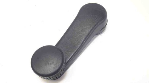 VW GOLF III 1H1 Fensteröffnungsgriff 1H0837581B 1.60 Petrol 55kw 1995 31376548