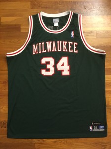 bucks away jersey