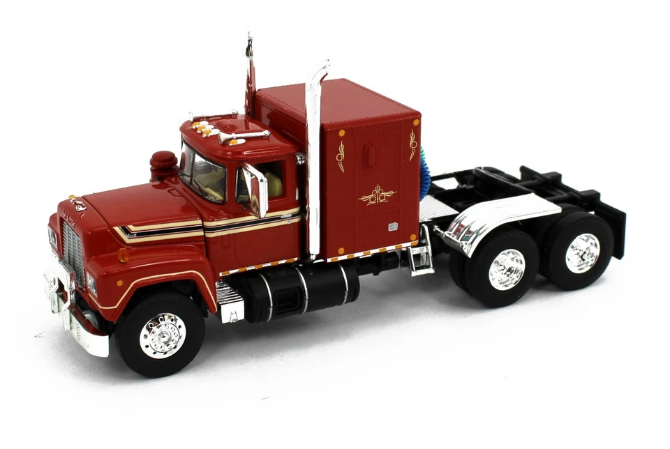 DCP 1:64 *MACK R MODEL* Semi Truck with Flattop Sleeper 3pc TRIO-SET #2 *NIB* - Image 3 of 4