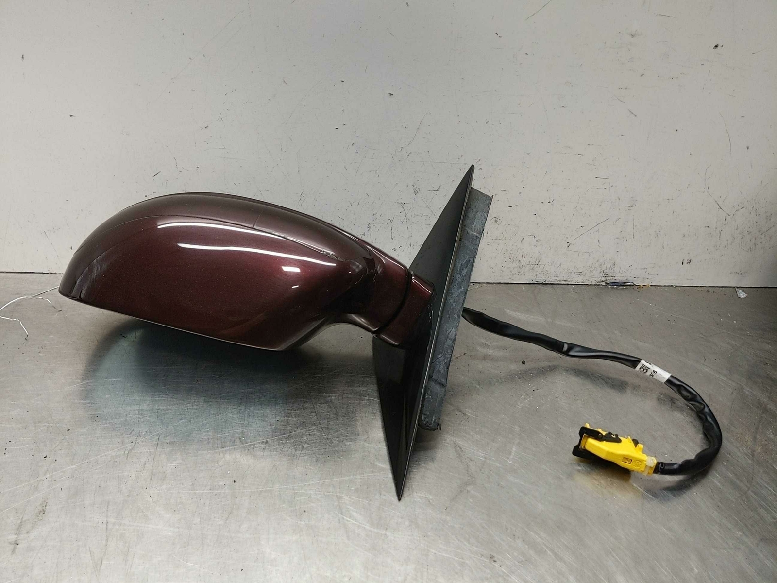 2006 Maserati Quattroporte Sedan Oem Red Driver Left Door Mirror Power Assembly