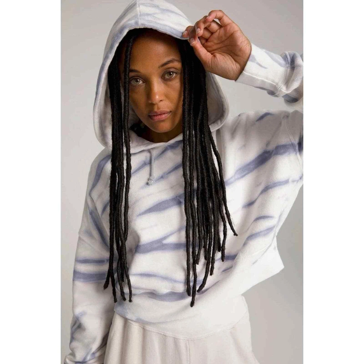 Good American Cropped Cool Hoodie Size XXXL