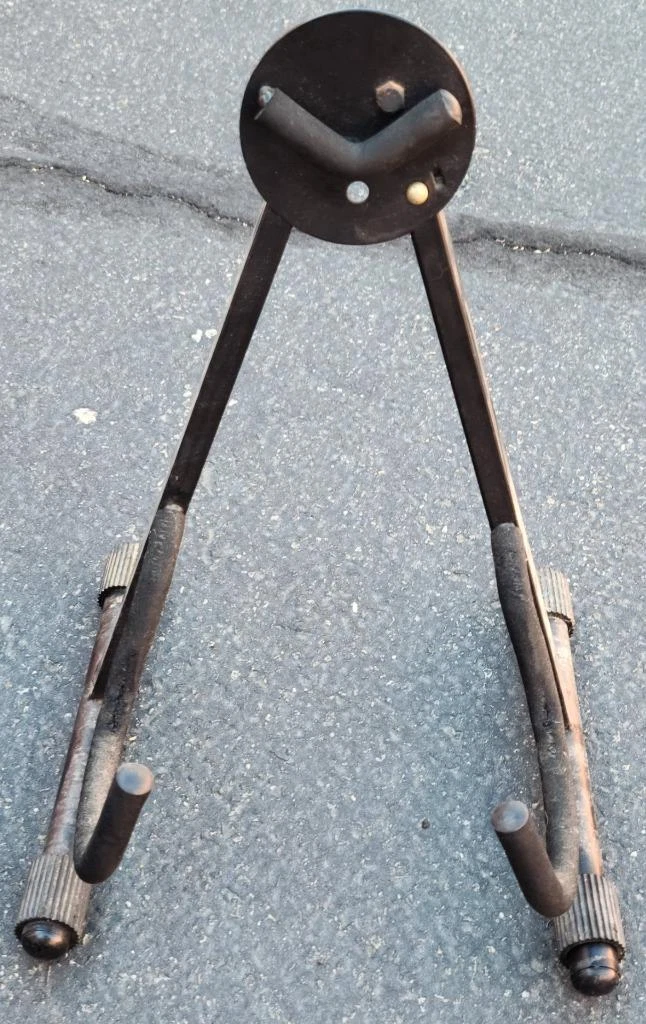 Used guitar stand deals