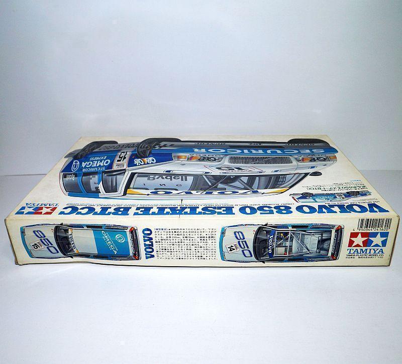 Model Kit Volvo 850 Estate BTCC Display Model TAMIYA 1/24 Model Kit Volvo 850 Estate BTCC Display Model TAMIYA 1/24