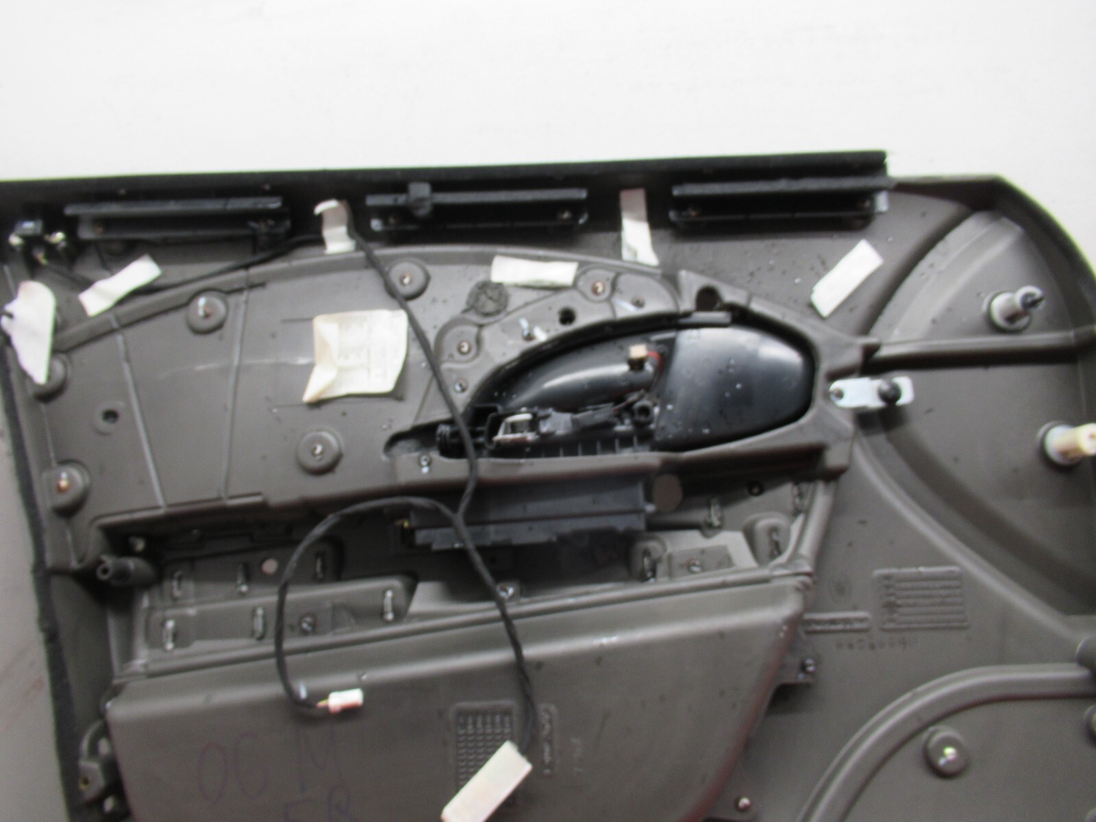 04-08 MASERATI QUATTROPORTE FRONT RIGHT PASSENGER SIDE INTERIOR DOOR PANEL OEM